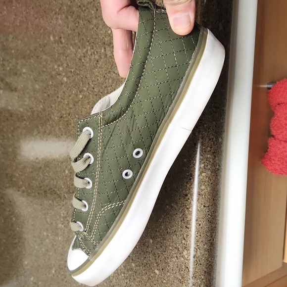 Women's, Olive/Khaki Green Quilted Keen Sneakers - Picture 2 of 12